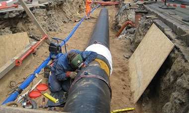 Reparation og servicering af fjernvarmeledningsnet på Bornholm